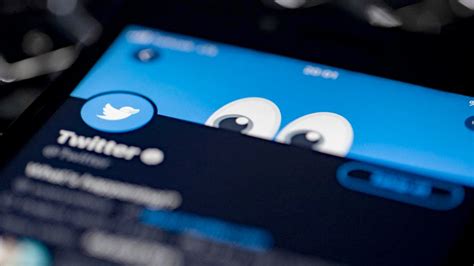 M­ü­z­i­k­ ­y­a­y­ı­n­c­ı­l­a­r­ı­n­d­a­n­ ­T­w­i­t­t­e­r­’­a­ ­2­5­0­ ­m­i­l­y­o­n­ ­d­o­l­a­r­l­ı­k­ ­t­e­l­i­f­ ­d­a­v­a­s­ı­